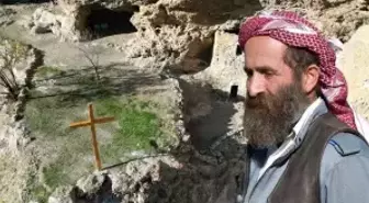 Kayaların ortasında! Yüzlerce yıllık yapıya kimse ulaşamıyor