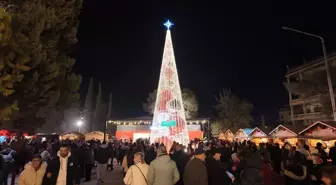 Suriye'nin Halep ilindeki Terra Sancta Manastırı'nda 'Noel Köyü' açıldı