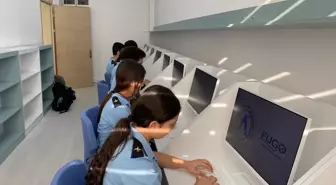 Aksu Uçak Lisesi'nde kütüphane, etüt ve müzik sınıfı açıldı