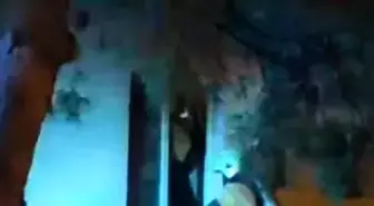 Bursa'da korkutan yangın: İtfaiye ekipleri camı kırıp içeri girdi