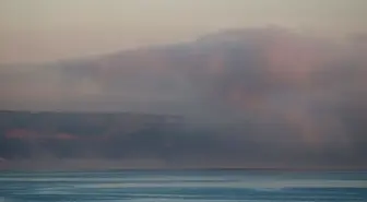 Çanakkale Boğazı, sis nedeniyle çift yönlü olarak ulaşıma kapatıldı