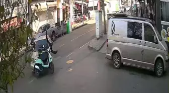 Çorlu'da otomobille motosiklet kafa kafaya çarpıştı: 1 yaralı