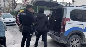 Eşine kızdı, evi yaktı mahalleli ayağa kalktı