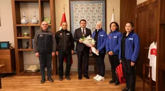 Kütahya AFAD'dan kuruluş yıl dönümünde valiliğe ziyaret