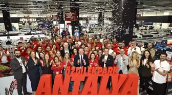MediaMarkt yılın son mağazasını Antalya'da açtı