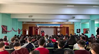 Niğde Adalet Komisyonu Başkanı Ünlü, öğrencilerle buluştu