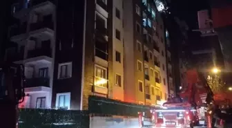Pendik'te 10 katlı binada çıkan yangın söndürüldü