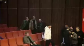 Sakaryaspor'da çoğunluk sağlanmadı, kongre ertelendi