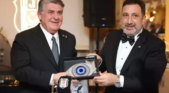 Beşiktaş Başkanı Serdal Adalı, İzmir'de Ege Beşiktaşlı İş İnsanları Derneği ile Buluştu