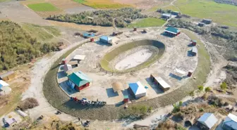 TİKA Bangladeş'in nehir adalarında su baskınlarına dayanıklı köy inşa etti