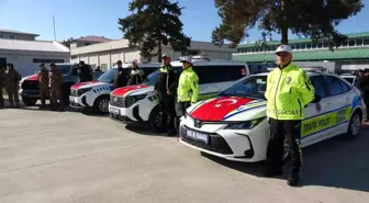 Van'da emniyet bünyesine alınan yeni araçlar törenle teslim edildi