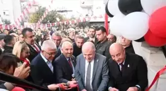 Zafer Partisi Genel Başkanı Özdağ, Antalya'da temaslarda bulundu