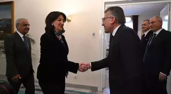 DEM Parti heyeti, AK Parti Grup Başkanlığını ziyaret etti