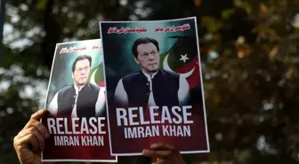 Eski Pakistan Başbakanı Imran Khan ile eşine 17'şer yıl hapis cezası