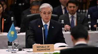 Kazakistan Cumhurbaşkanı Tokayev, Japonya ile 3,7 milyar dolarlık anlaşmalar imzaladıklarını bildirdi