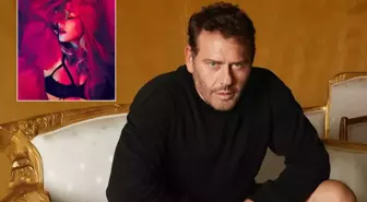 Yakalama kararı çıkarılan dünyaca ünlü Türk fotoğrafçı Mert Alaş kimdir? 'Madonna'yı soyan Türk'