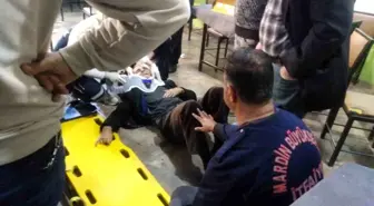 Mardin'de kıraathanede tavan çöktü: 2 yaralı