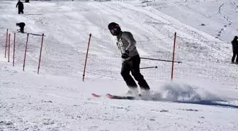 Ordu'daki Çambaşı Kayak Merkezi'nde sezon açıldı