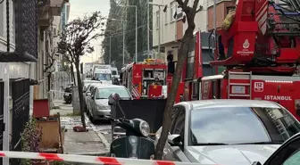 Şişli'de bir binanın çatısında çıkan yangın söndürüldü
