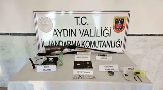 Üç ilçede eş zamanlı uyuşturucu baskını: 3 gözaltı