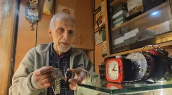 Aile mesleği saatçiliği 60 yıldır sürdürüyor