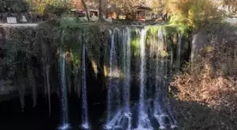 Düden Şelalesi dört mevsim ziyaretçi ağırlıyor