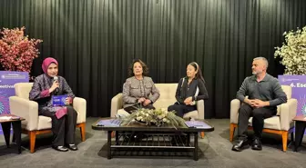 Esenler Film Festivali'nde Halit Refiğ ve filmleri konuşuldu