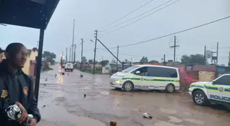 Güney Afrika'da eğlence mekanına silahlı saldırı: 9 ölü
