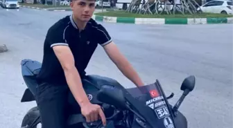 Mezarlıkta otomobilde 2 genç ölü bulundu, otomobilde isimleri yazılı şef bıçağı bulundu