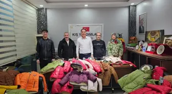 Vatan Sevdalıları Vakfından 400 aileye mont ve bot dağıtımı