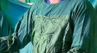 Akşehir'de bir hastadan nadir görülen kitle alındı