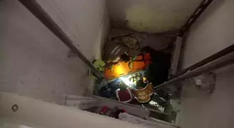 Asansör boşluğuna düşen işçi yaralandı