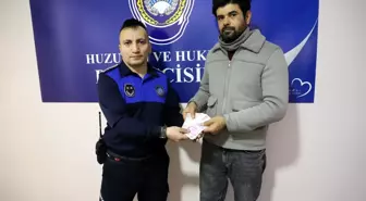 Çankırı'da ATM'de Unutulan 5 Bin TL Zabıta Aracılığıyla Sahibine Teslim Edildi