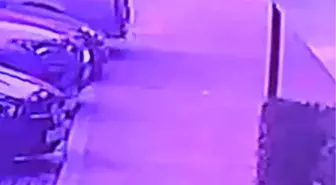 Başakşehir'de kaldırımda yürüyen yayalara otomobil çarptı