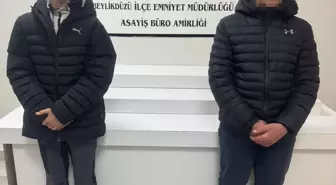 Beylikdüzü'nde 3 farklı iş yerinden hırsızlık yapan 2 şüpheli yakalandı