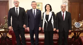 DEM Parti, CHP ile görüştü