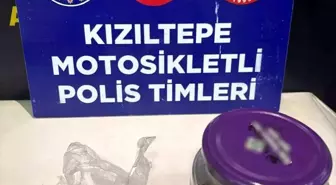 Mardin'de durdurulan araçta esrar ele geçirildi