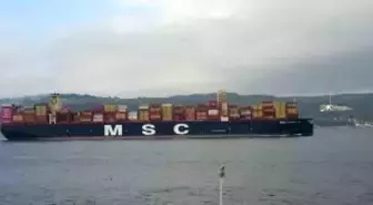 'MSC Türkiye' Çanakkale Boğazı'ndan geçti