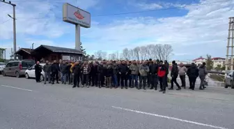 Rize'de satılan çay fabrikasının işçilerinin tazminat pazarlığı