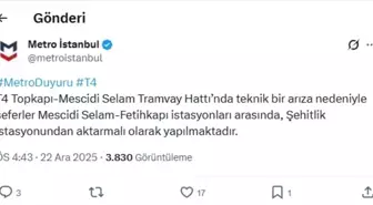 Topkapı'da tramvay raydan çıktı; yolcular tahliye edildi