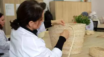 Topraktan gelen miras tasarımla buluştu: Mısır kabuğu kadınların elinde hayat buluyor