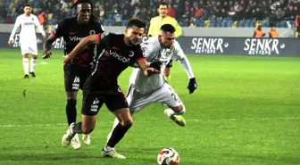 Trendyol Süper Lig: Gençlerbirliği: 2 Trabzonspor: 1 (İlk yarı)