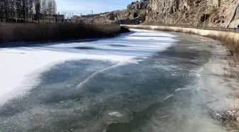 Yurtta en düşük sıcaklık sıfırın altında 15 derece ile Ardahan'ın Göle ilçesinde ölçüldü