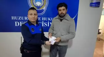 ATM'de unutulan 5 bin TL sahibine teslim edildi