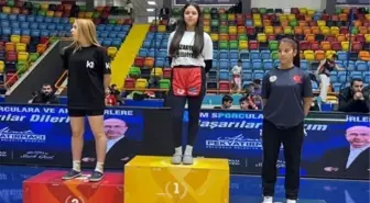 Bilecikli kick boksçulardan Türkiye derecesi