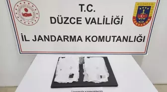 Düzce'de ayakkabısının tabanında sentetik uyuşturucu ele geçirilen şüpheli gözaltına alındı