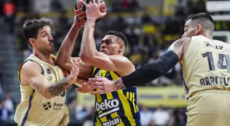Fenerbahçe Beko, EuroLeague'de Barcelona'yı son nefeste devirdi