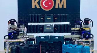 Kars'ta kaçakçılık operasyonu: Çok sayıda tütün ve elektronik malzeme ele geçirildi