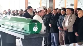 Kazada hayatını kaybeden lise öğrencisi toprağa verildi