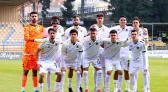 Menemen FK, devreye play-off hattının gerisinde girdi